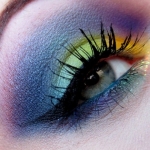 Party-Eye-Makeup-with-Eyelash-Extensions_05